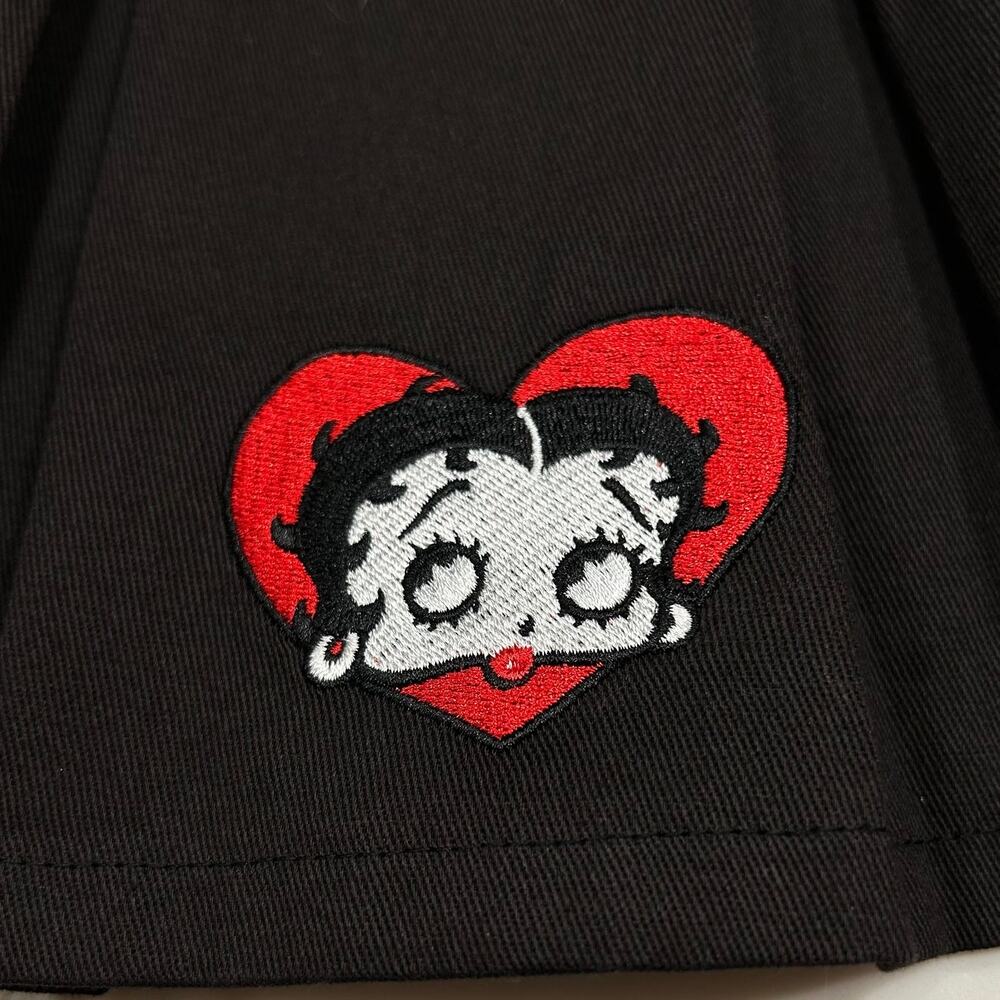 Dolls Kill x Betty Boop Pleated Skirt Black XXS Embroidered 2021 Goth Y2K - Picture 2 of 8